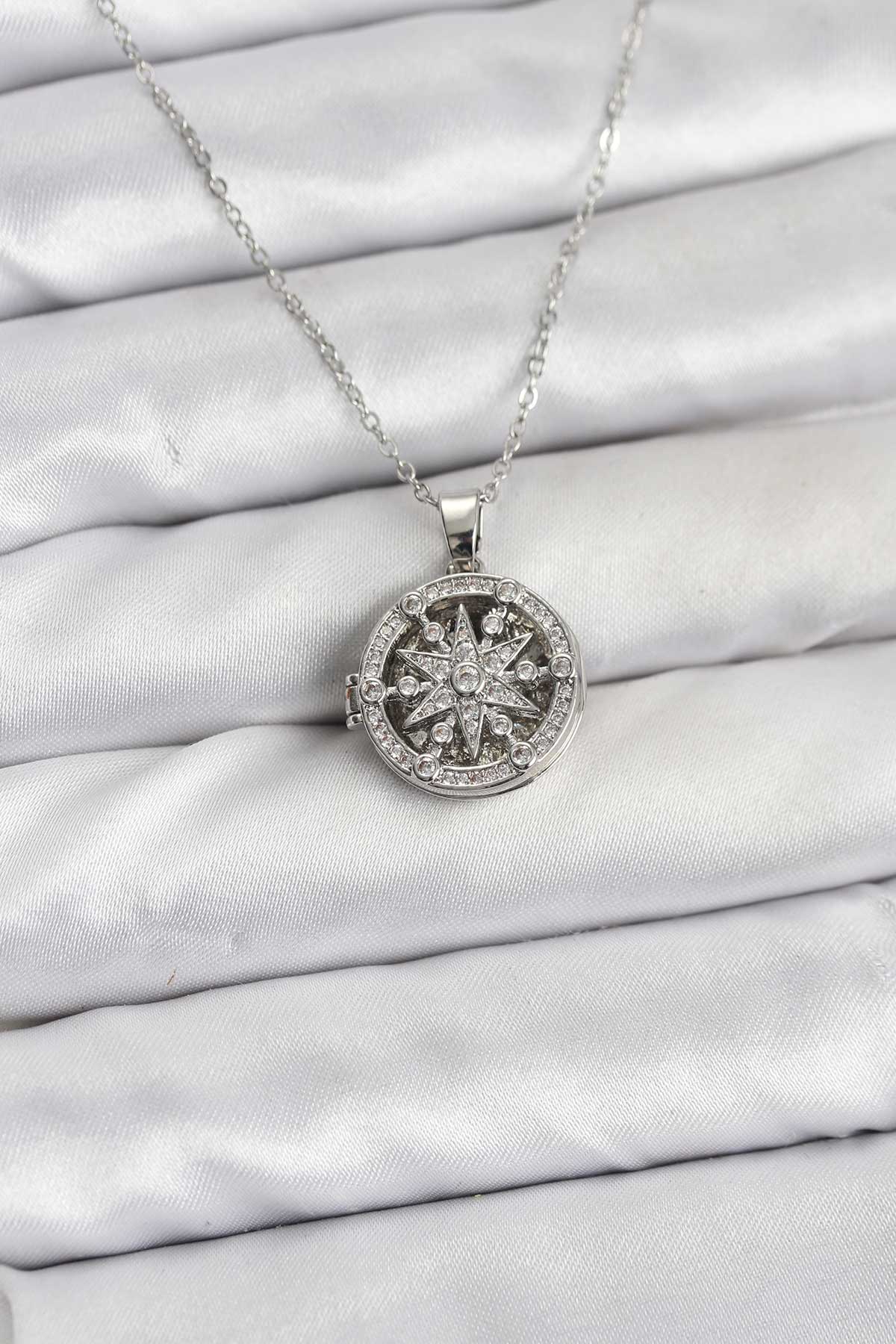 316L Çelik Zincir Gümüş Renk Kutup Yıldızı Kapaklı Model Kadın Kolye