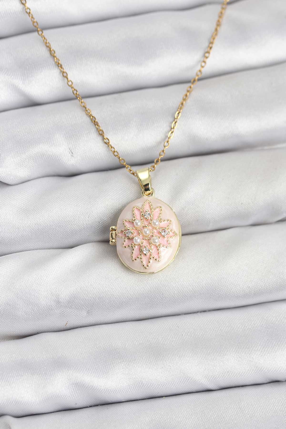 316L Çelik Zincir Gold Renk Mineli Lotus Model Açılabilir Kadın Kolye