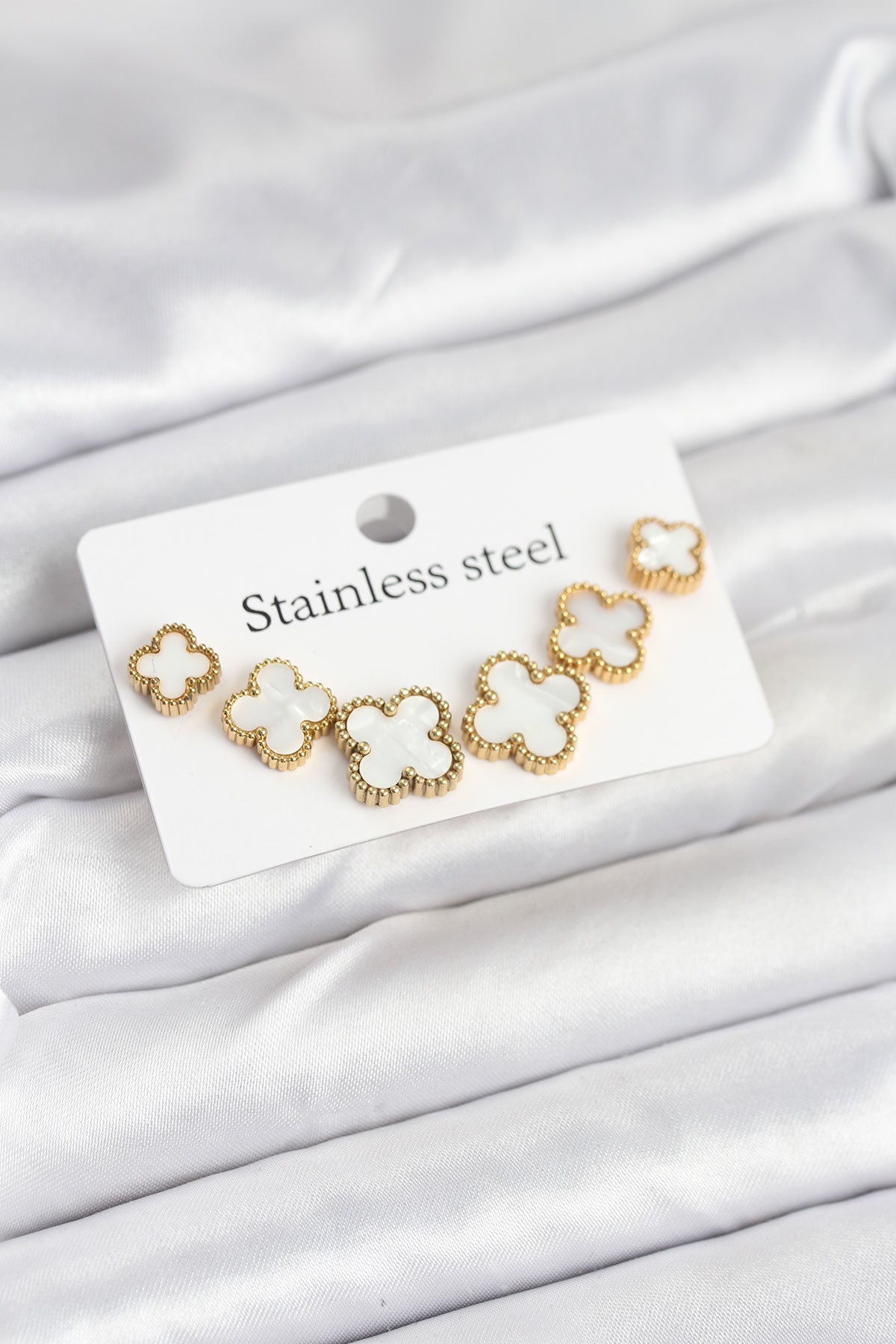 316L Çelik Gold Beyaz Renk 3 Boy Yonca Küpe Seti