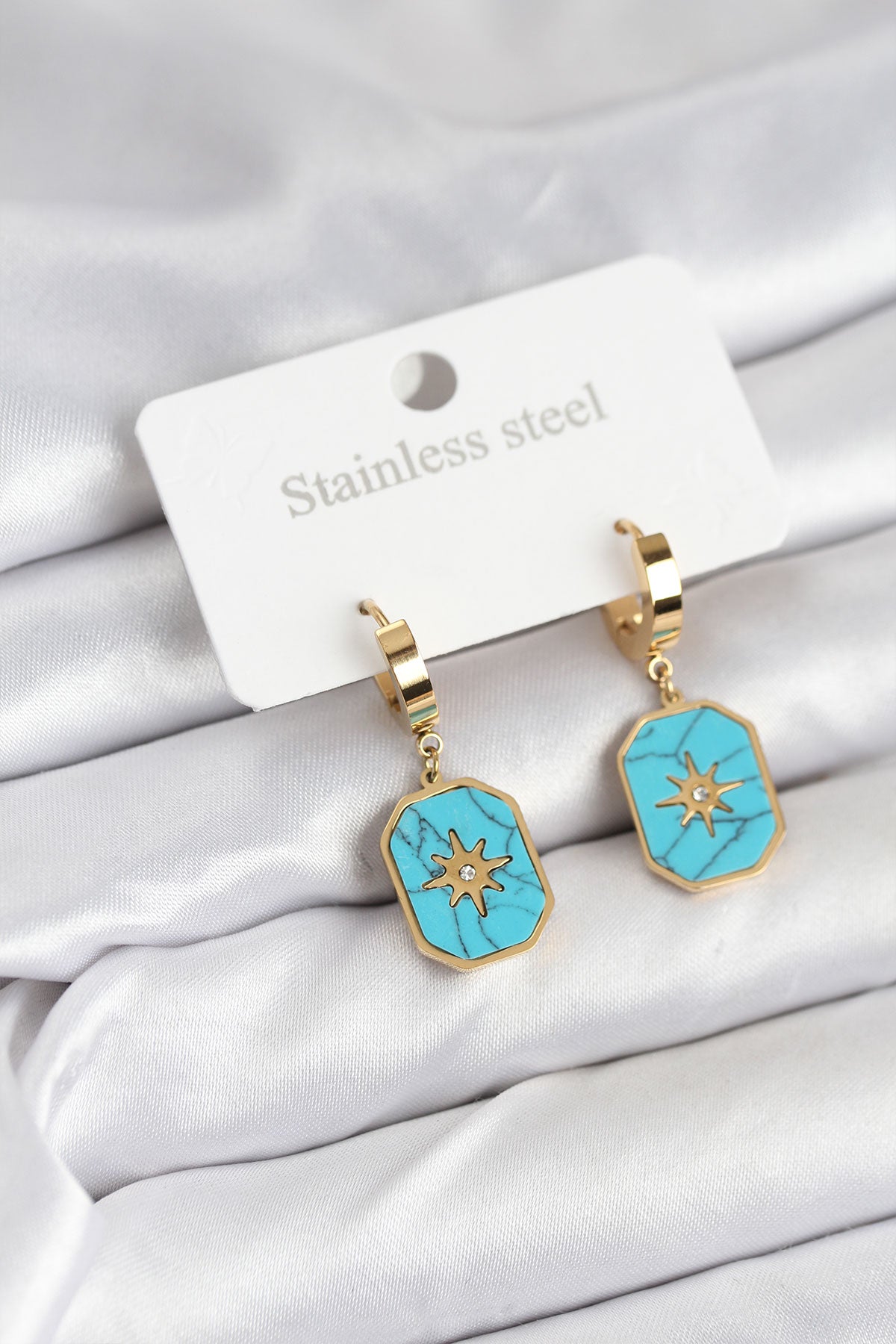 316L Çelik Gold Renk Kutup Yıldızı Model Kadın Küpe