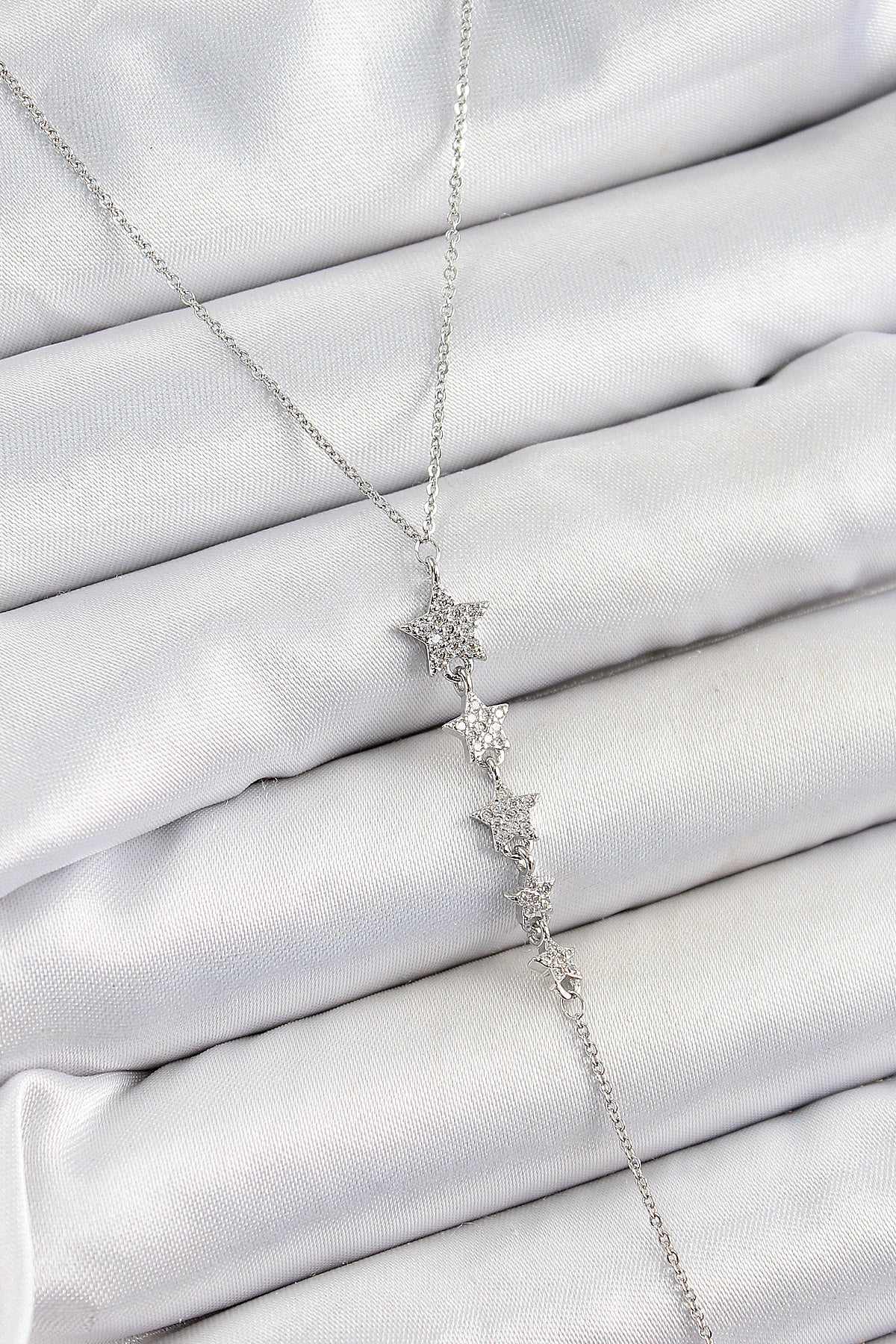 Pirinç Zirkon Taşlı Sıralı Yıldız Figürlü Y Model Gümüş Renk Kadın Kolye