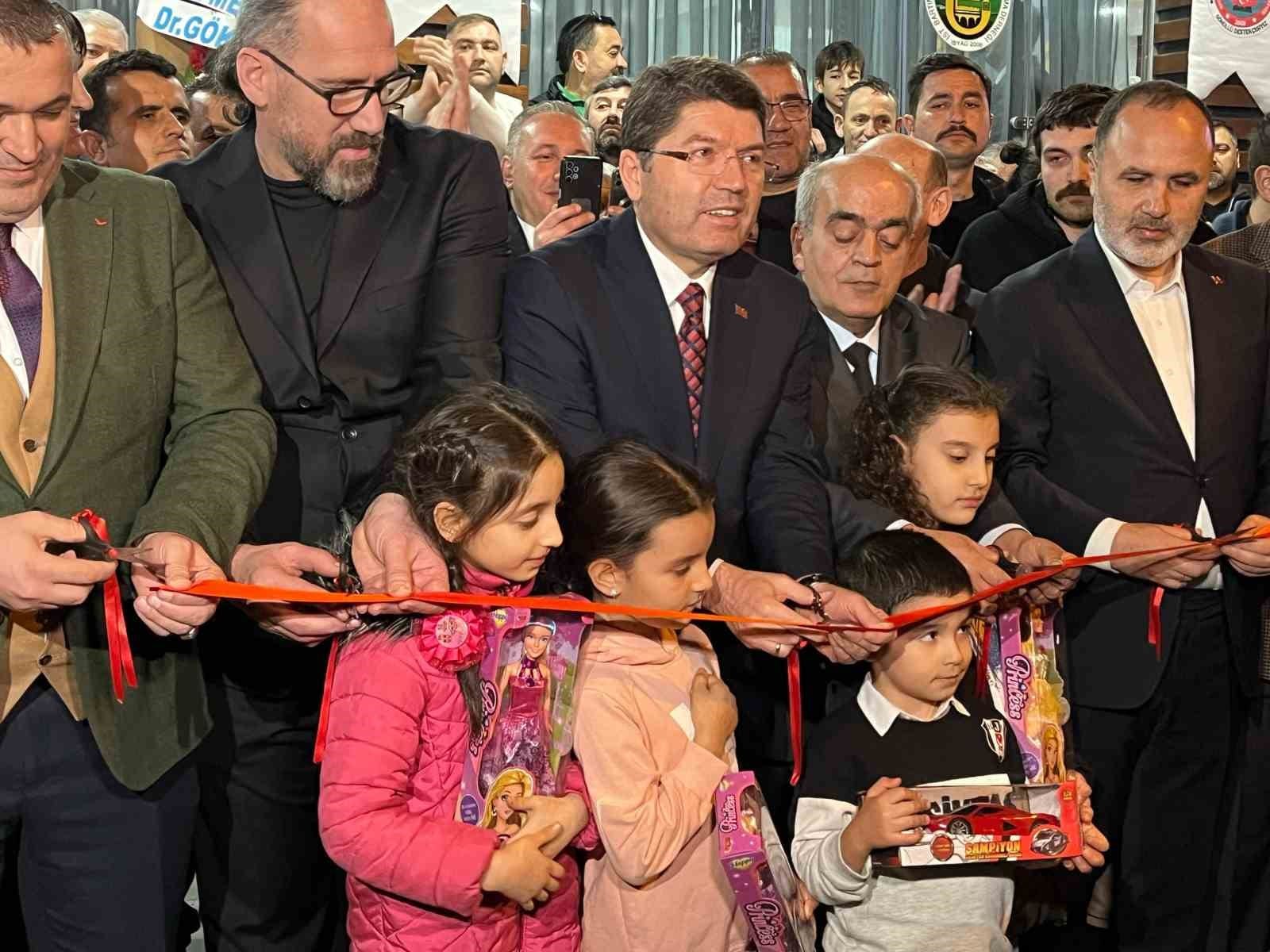 adalet bakani tunc savunma sanayiinde yuzde 80 yerlilik oranini yakaladigimiz icin terorle mucadelede basarili k19TeeCQ