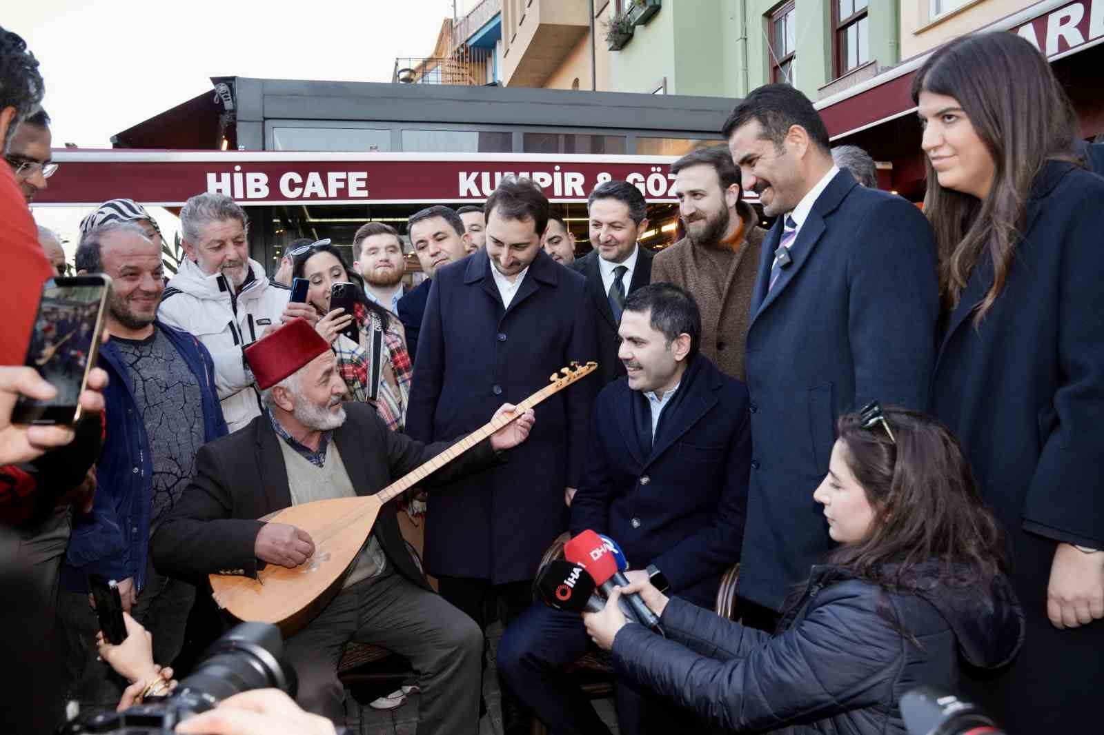 ak parti ibb baskan adayi kurum besiktasta vatandaslar tarafindan ilgiyle karsilandi 1 vnMDJVPQ