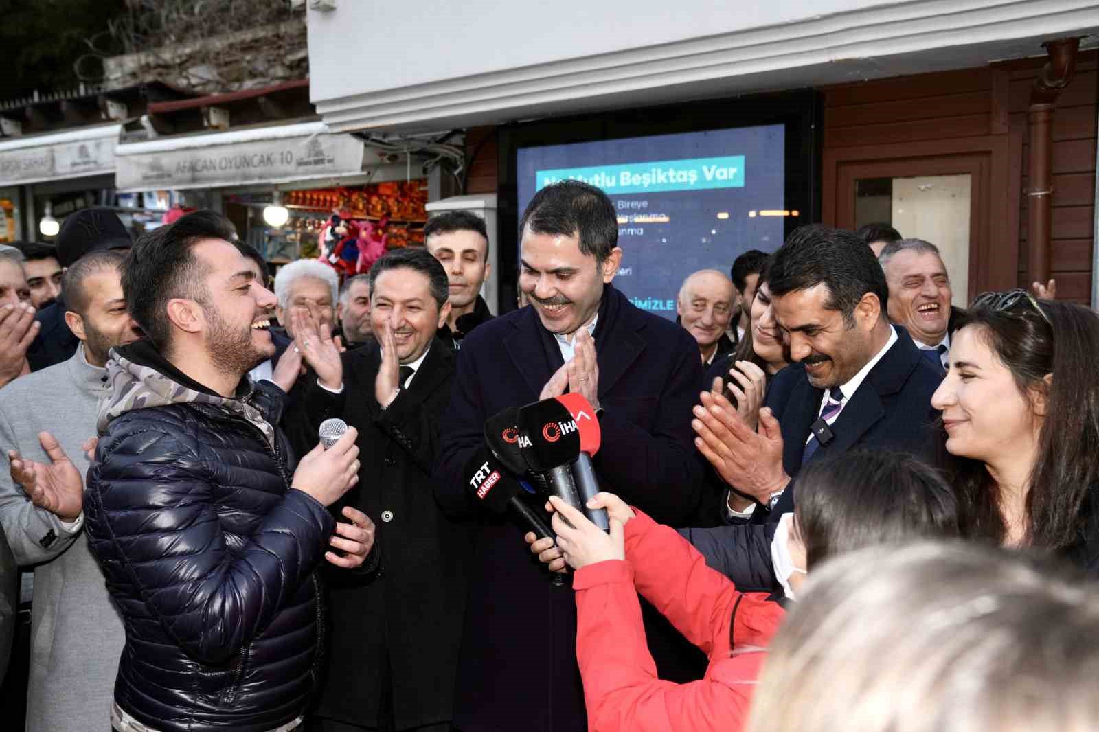 ak parti ibb baskan adayi kurum besiktasta vatandaslar tarafindan ilgiyle karsilandi 4 gBtKjLB2