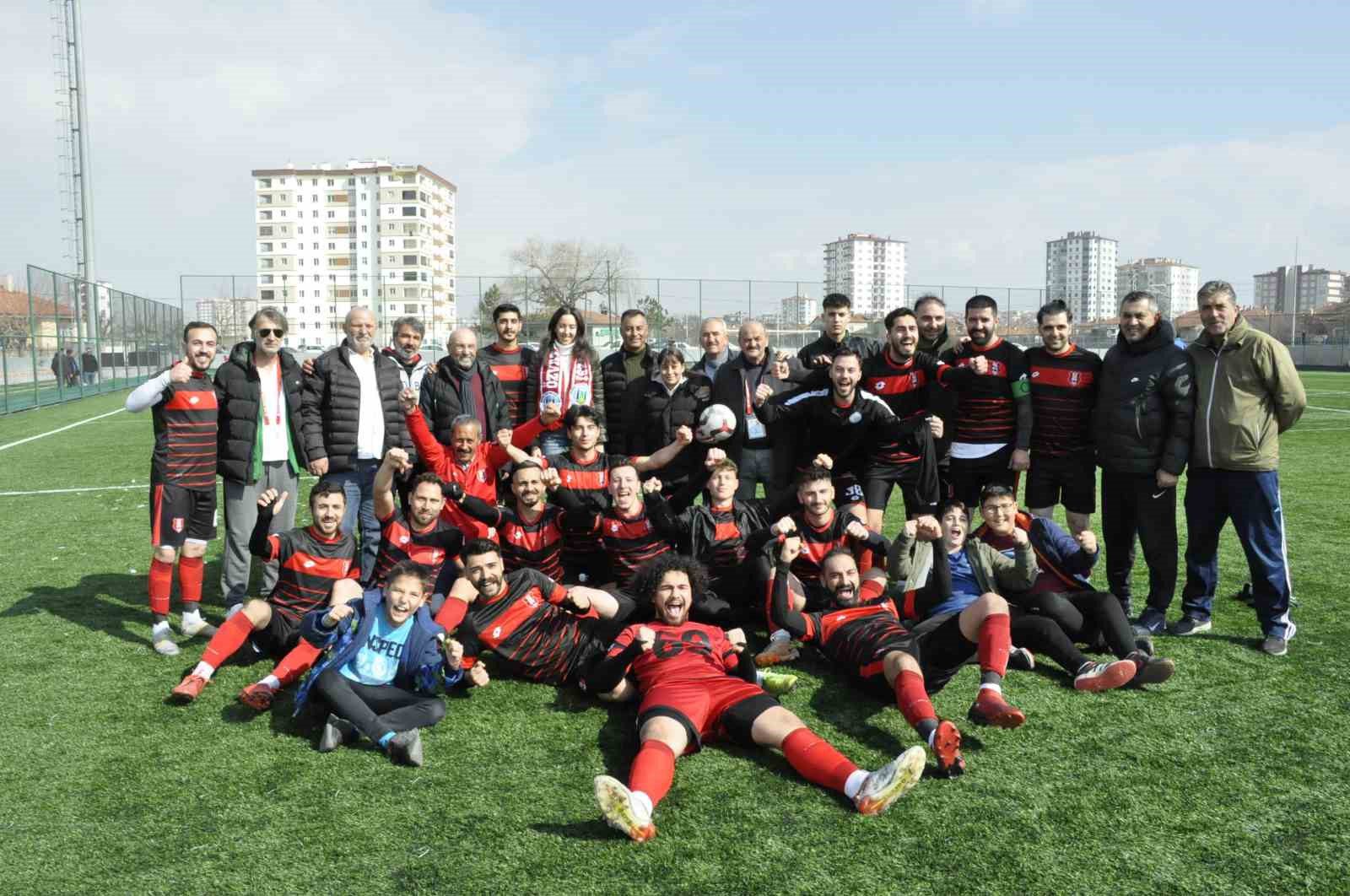 kayseri 1 amator kume ozvatan belediyespor 5 palasspor 0 0 zc2M7rOz