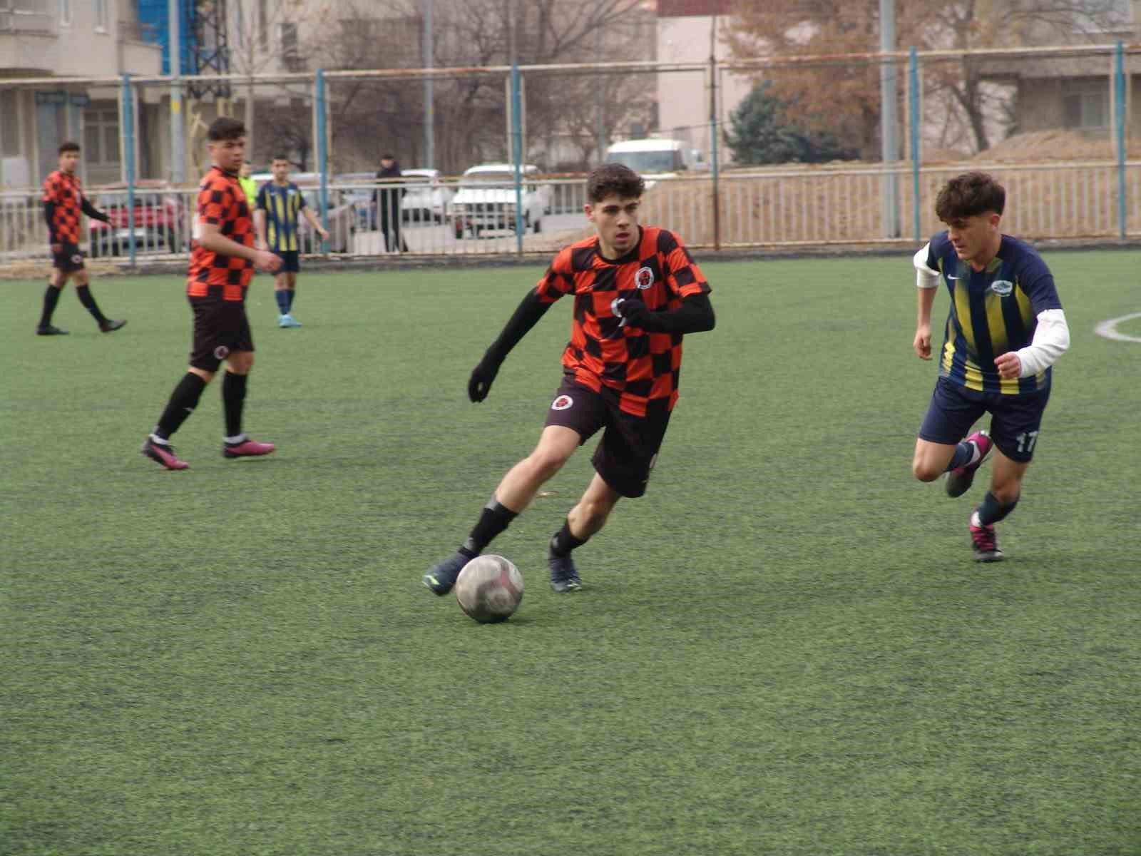 kayseri super u18 ligi kayseri yolspor 1 hacilar erciyesspor 1 0 dc2gI4bI