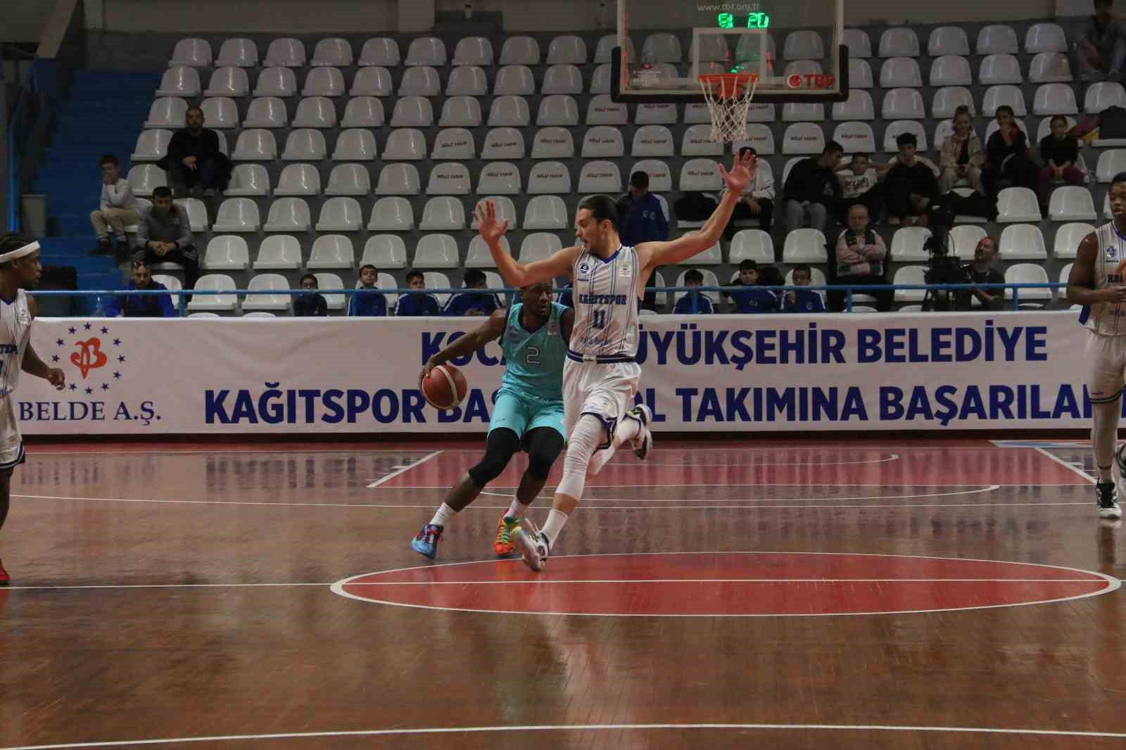 turkiye basketbol ligi kocaeli bsb kagitspor 99 cayirova belediyesi 106 5 V1r2qLAZ