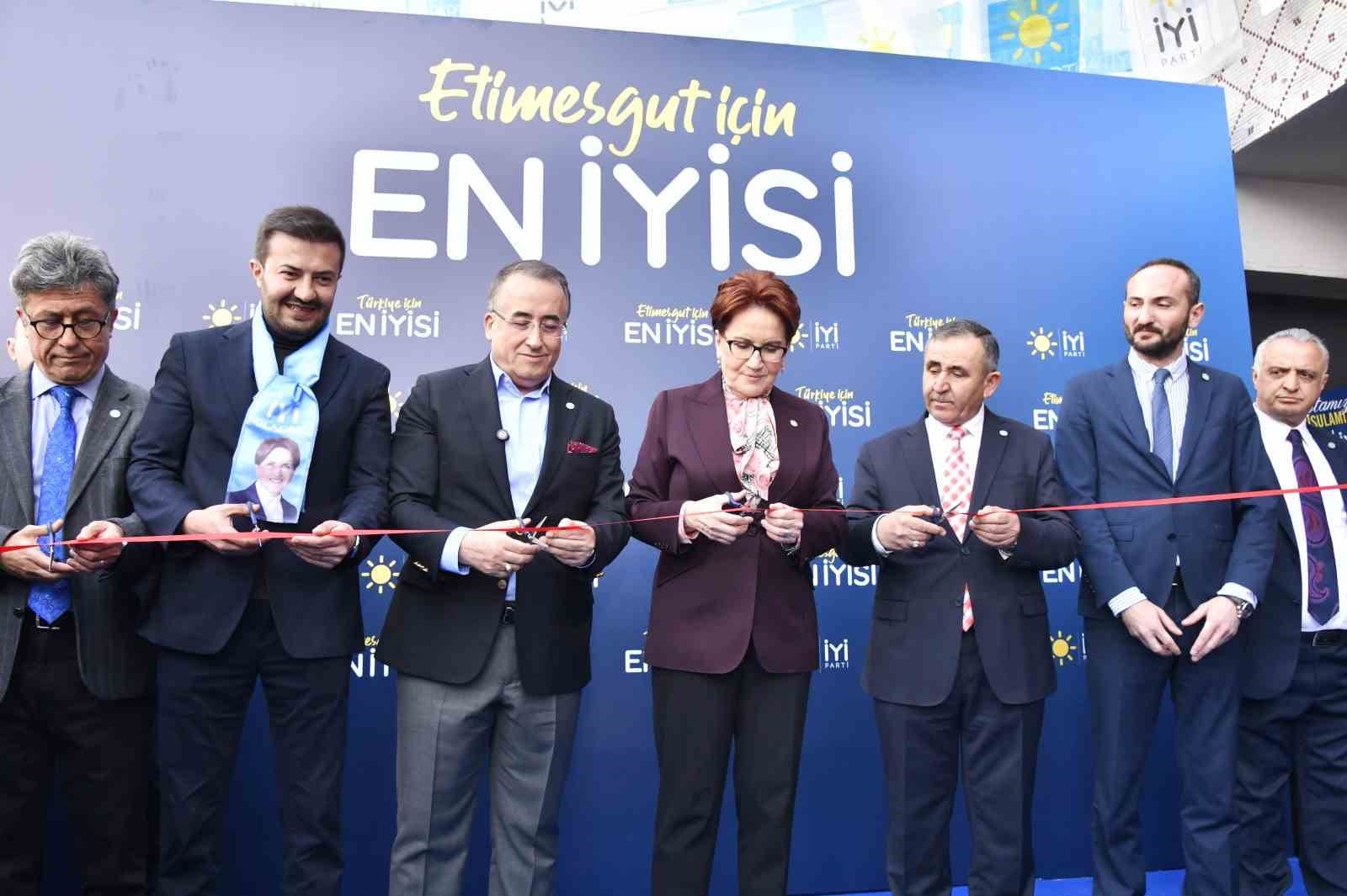 aksener mhpden cesitli sebeplerle ayrildik iyi partiyi kurduk o gunden beri mhp mensuplarina genel