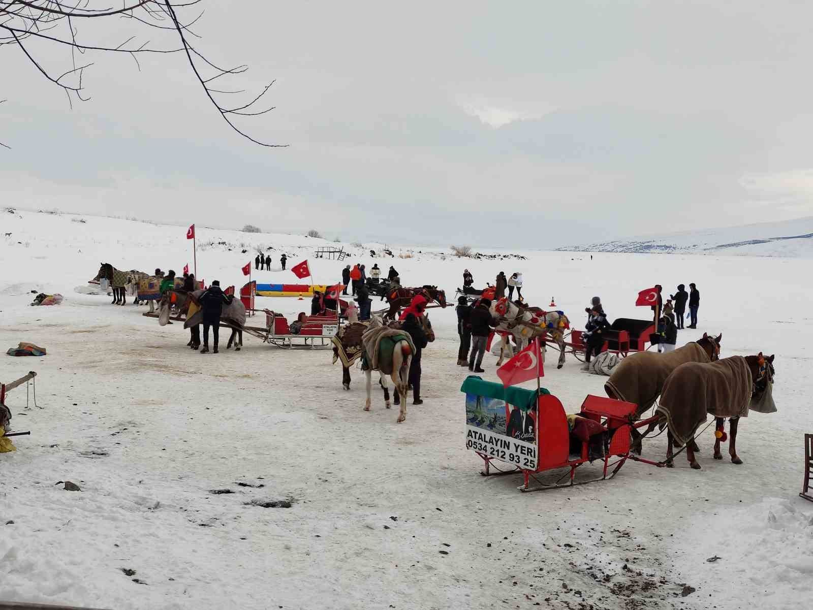 cildir golunde renkli goruntuler 2 iMmBapO7