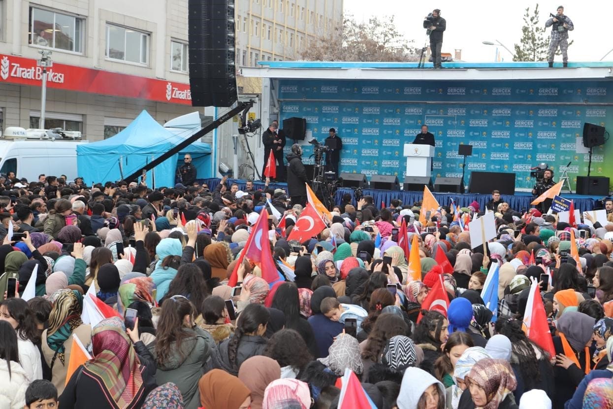 cumhurbaskani erdogan agri mitinginde konustu baska agri yok baska turkiye yok 2 J6KcGMGR