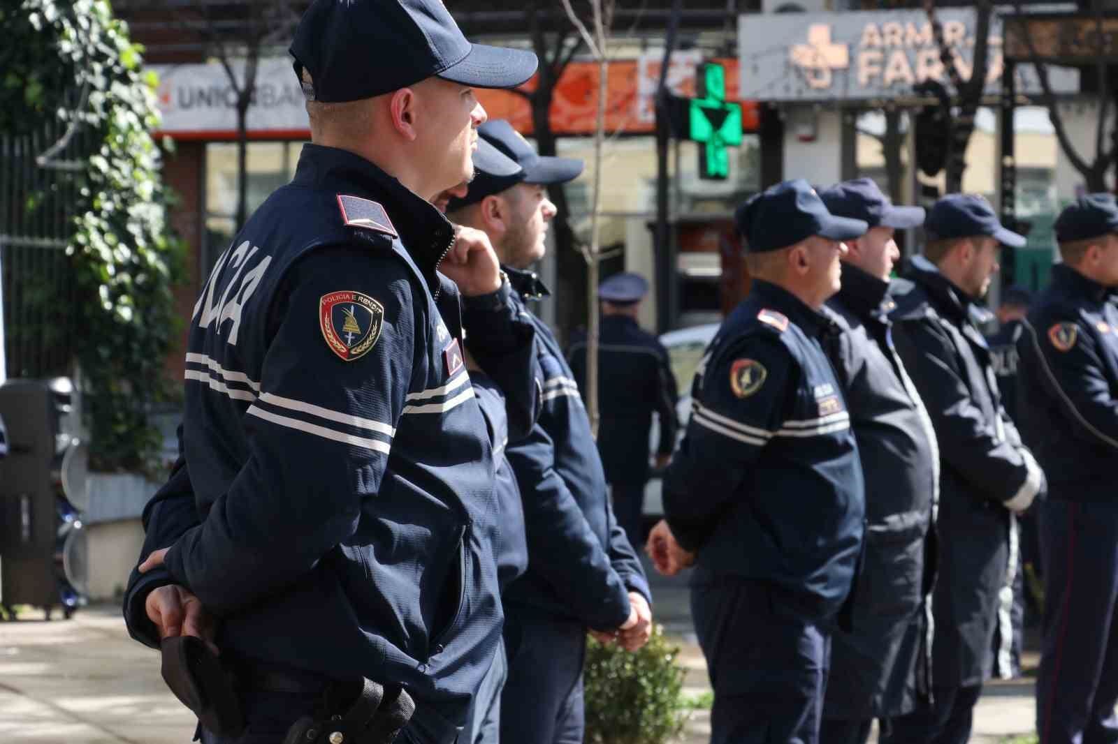 feto tarafindan yonetilen arnavutluk islam birligi protesto edildi 6 O7GTTm8E