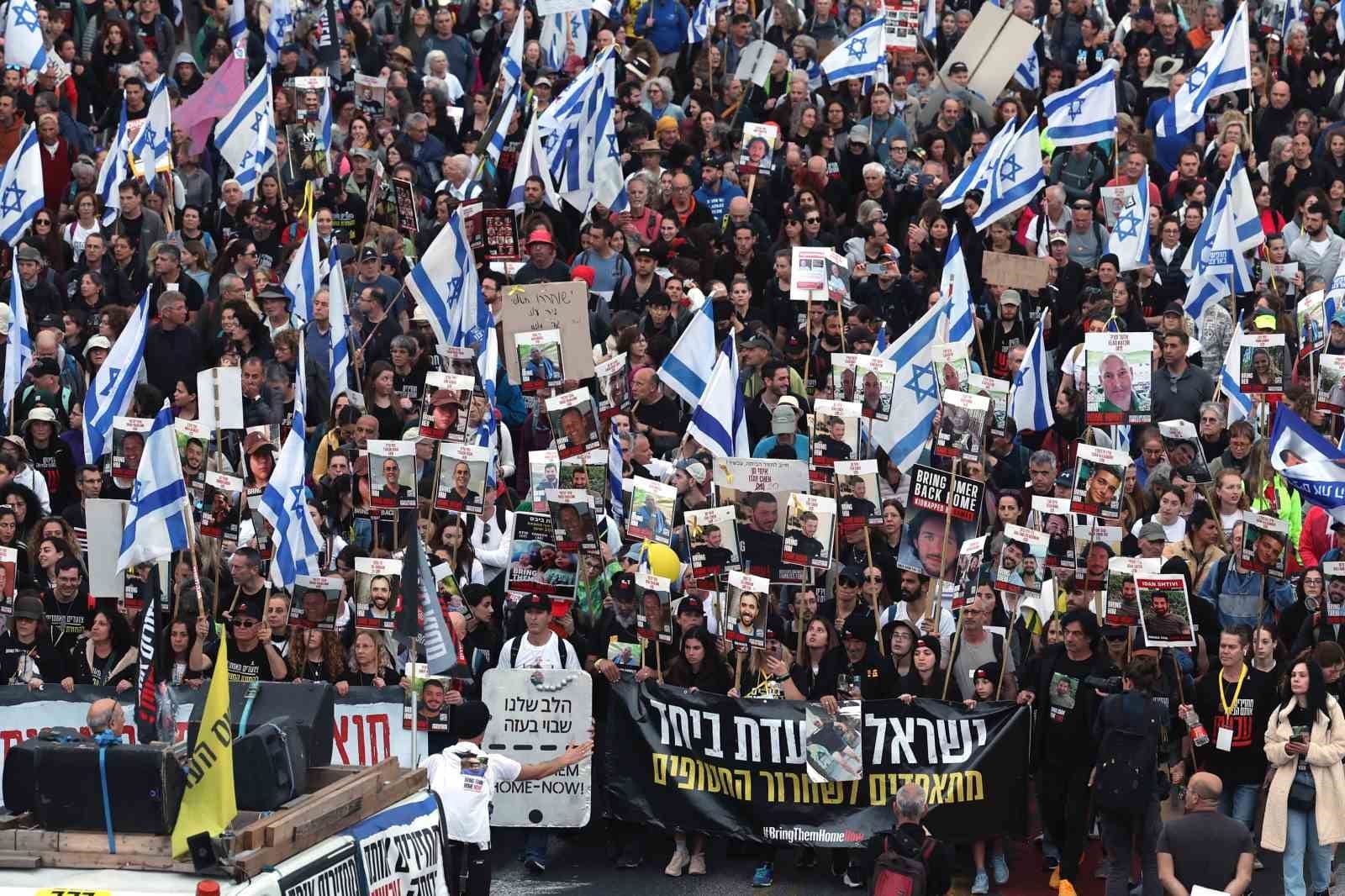 israilde binlerce gosterici kudusteki basbakanlik konutuna yuruyor 2 hwCQMGgr