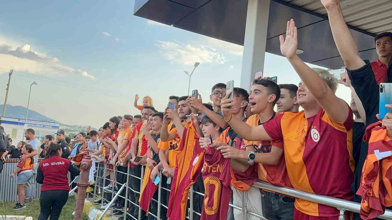 galatasaray alanyaya geldi 2 wIiBl6Sh