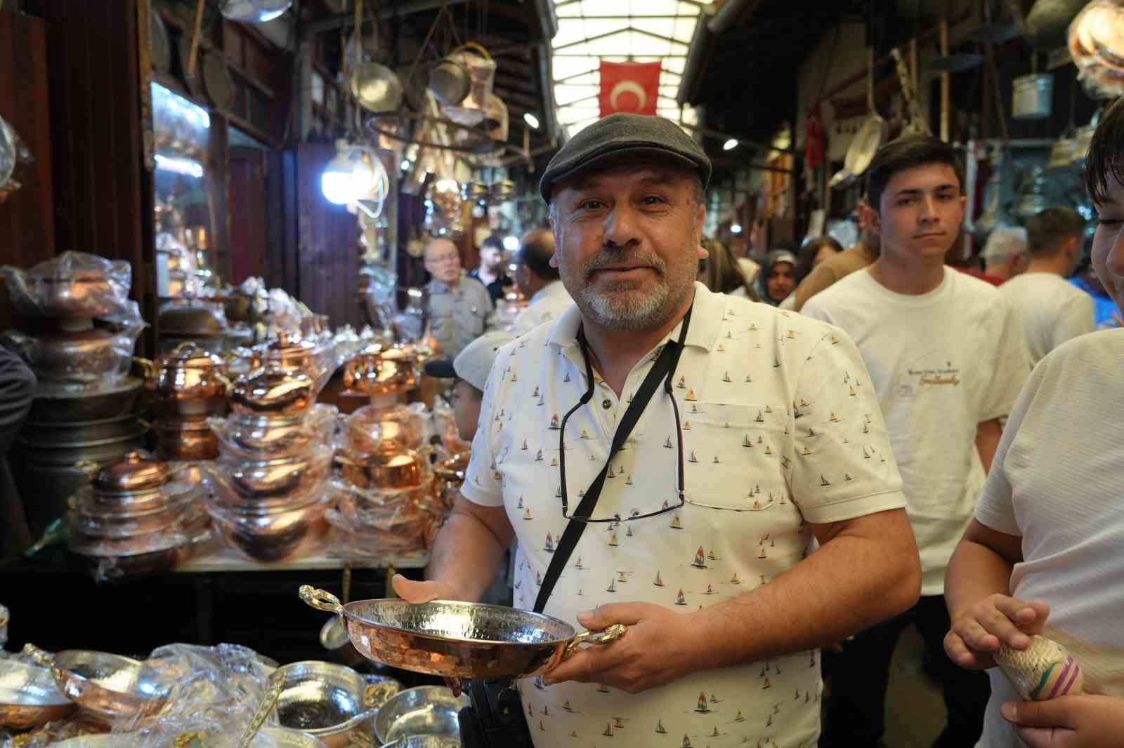 gaziantepin bakircilar carsisinda bayram ve tatil yogunlugu 3 CPuvZNsb