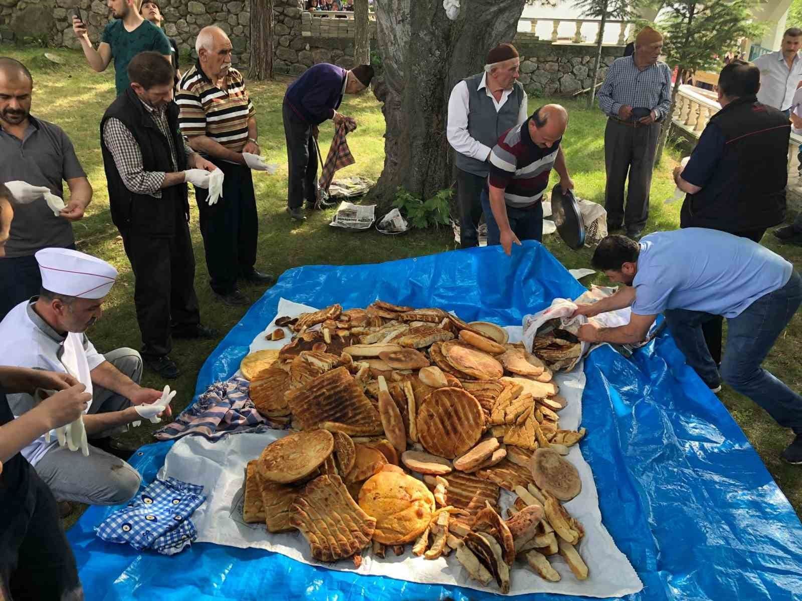 geleneksel corek bayrami ile koyde 50 olan nufus 500e cikiyor 3