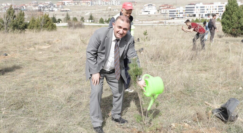 kutahyada iki ayri sosyal sorumluluk projesi 2 KFQhN4IH