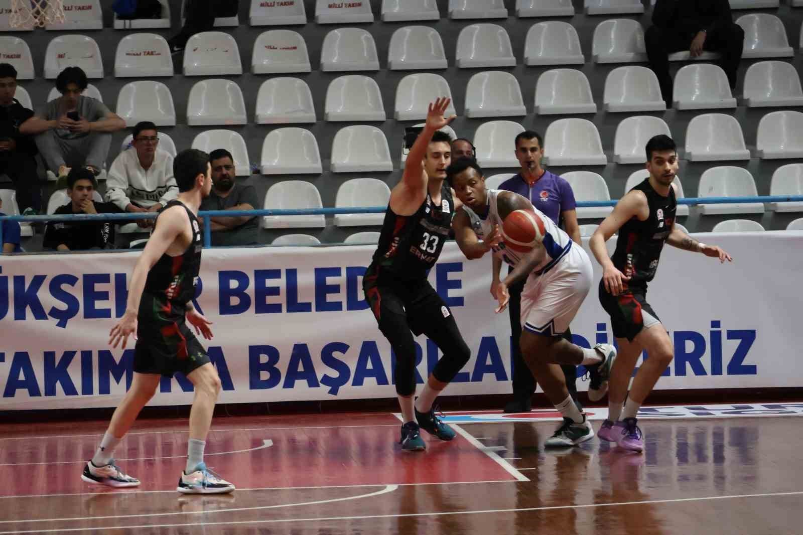 turkiye basketbol ligi kocaeli bsb kagitspor 98 bornova belediyesi karsiyaka 72 7 cUXNIyyk
