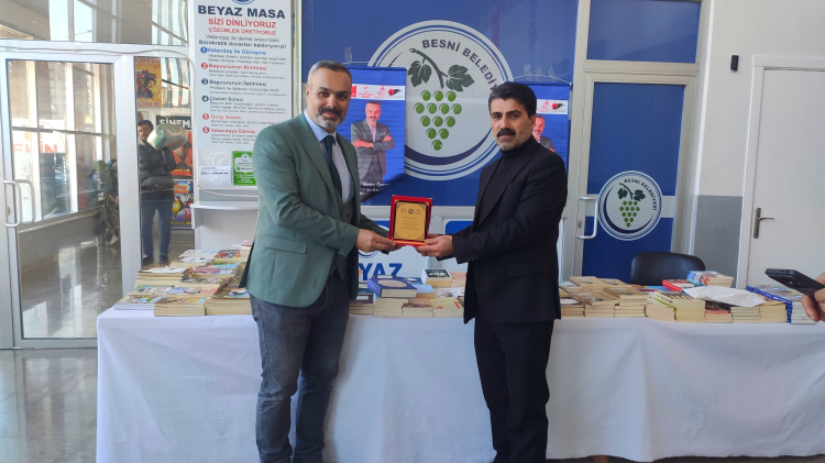 Adıyaman besni'de 'i̇yilik yolcuları' konferansı