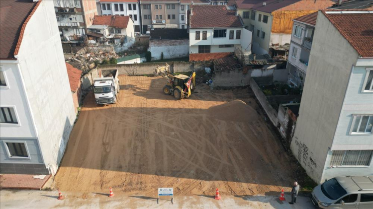 Bursa i̇negöl'e 40 araçlık otopark kazandırılıyor