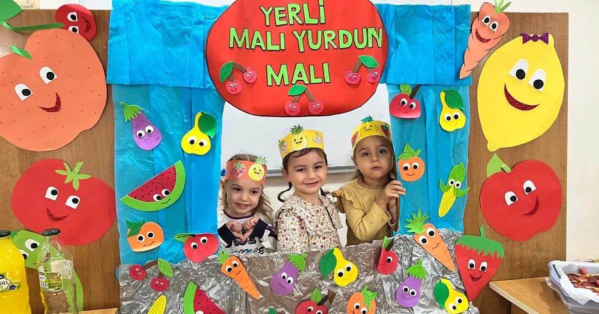 manisa-buyuksehirli-minikler-yerli-mali-haftasini-kutladi-y5kLVJXk.webp