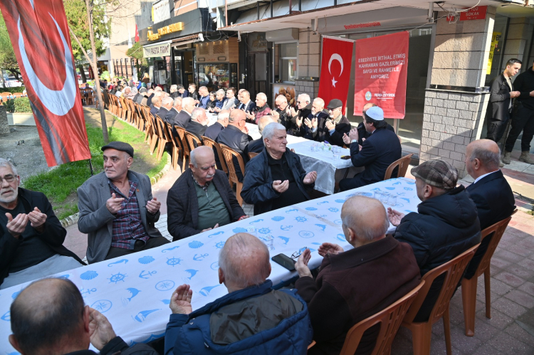 Manisa'da kıbrıs gazisi çelikbilek dualarla anıldı