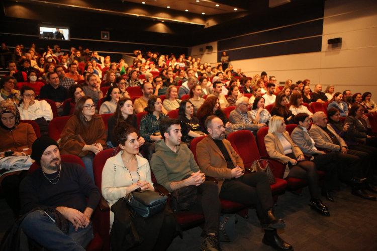 Nur sürer, 'mukadderat'ın hikayesini bursa'da anlattı