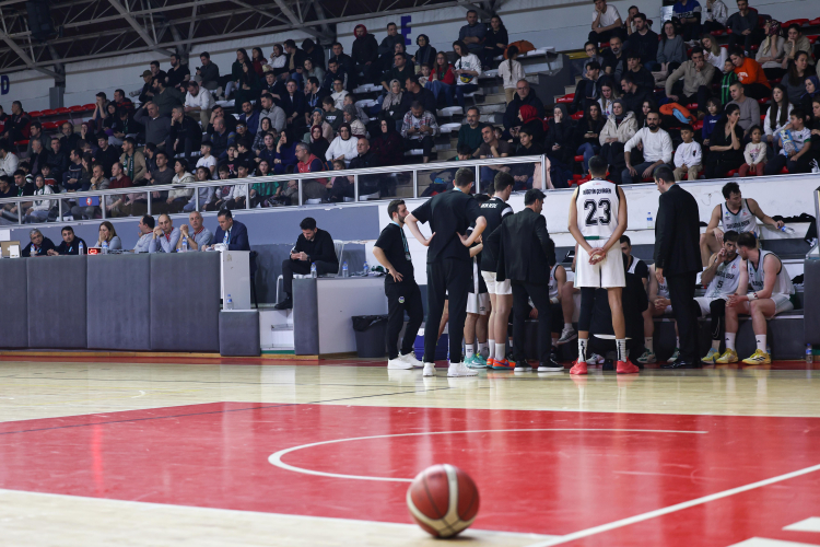Sakarya'nın dev adamları beylikdüzü’nü evinde ağırlıyor