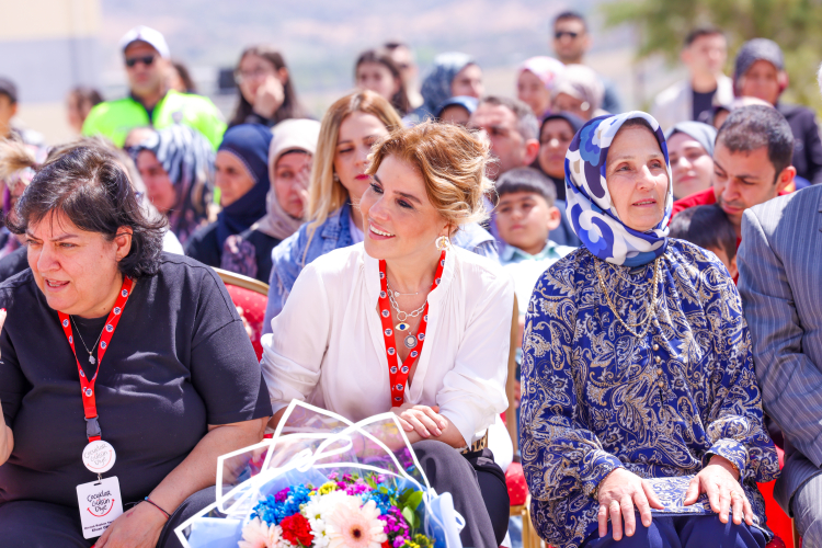 11 afet bölgesinde 15 anaokulu açan gülben ergen projeyi tamamladı