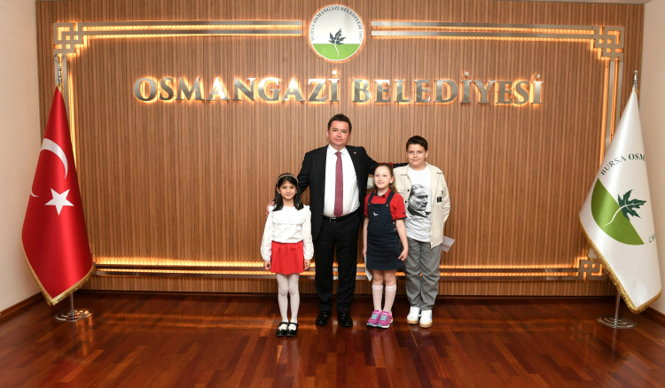 Bursa osmangazi'de geleceğin liderleri koltuğa oturdu