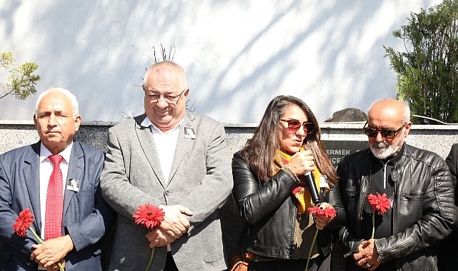 buyuk-ozan-ali-ekber-cicek-vefatinin-19-yilinda-edremitte-anildi-675JbUiX.jpg