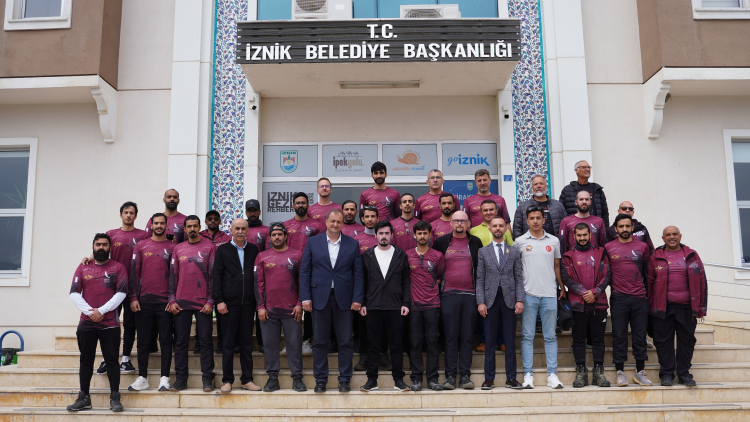 Katar paramotor milli'lerinden i̇znik'e teşekkür