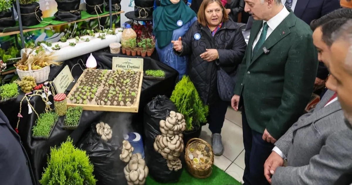 ko-mek-kartepe-standinda-filistin-vurgusu-q978XEaF.webp