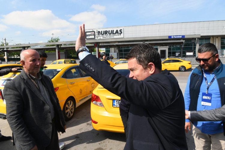 Lider Aydın taksici esnafı ile kahvaltı yaptı
