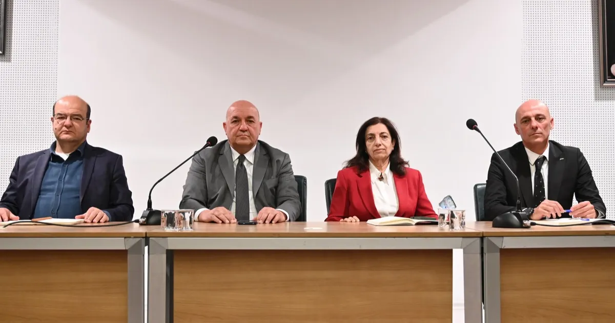maskide-maksat-hizmet-kalitesini-arttirmak-IHCXMkIC.webp
