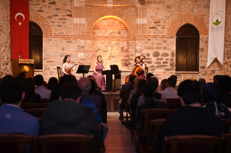 Terra trio bursa osmangazi’de sahne aldı