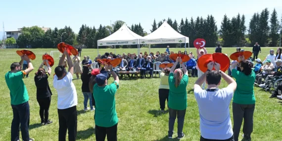 Bursa osmangazi’de uçurtma şenliği ile farkındalık