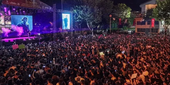 Ceza ile 19 mayıs coşkusu