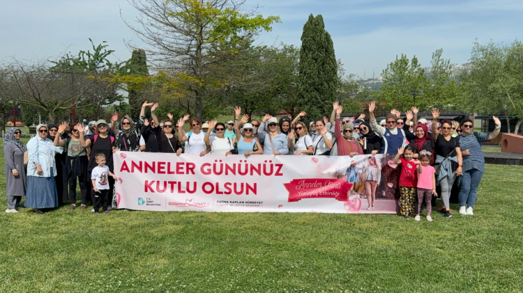 İzmit'ten anneleri gülümseten yürüyüş
