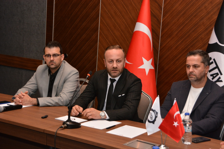 Sinan kanlı adaylığını açıkladı